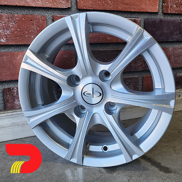 r13
